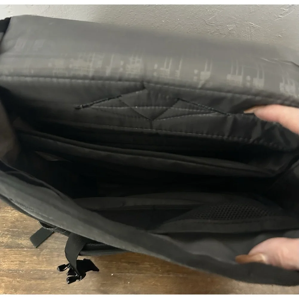 OGIO Yardi Backpack Laptop With Sleeves Grey Strong Durable Water Resistant‎